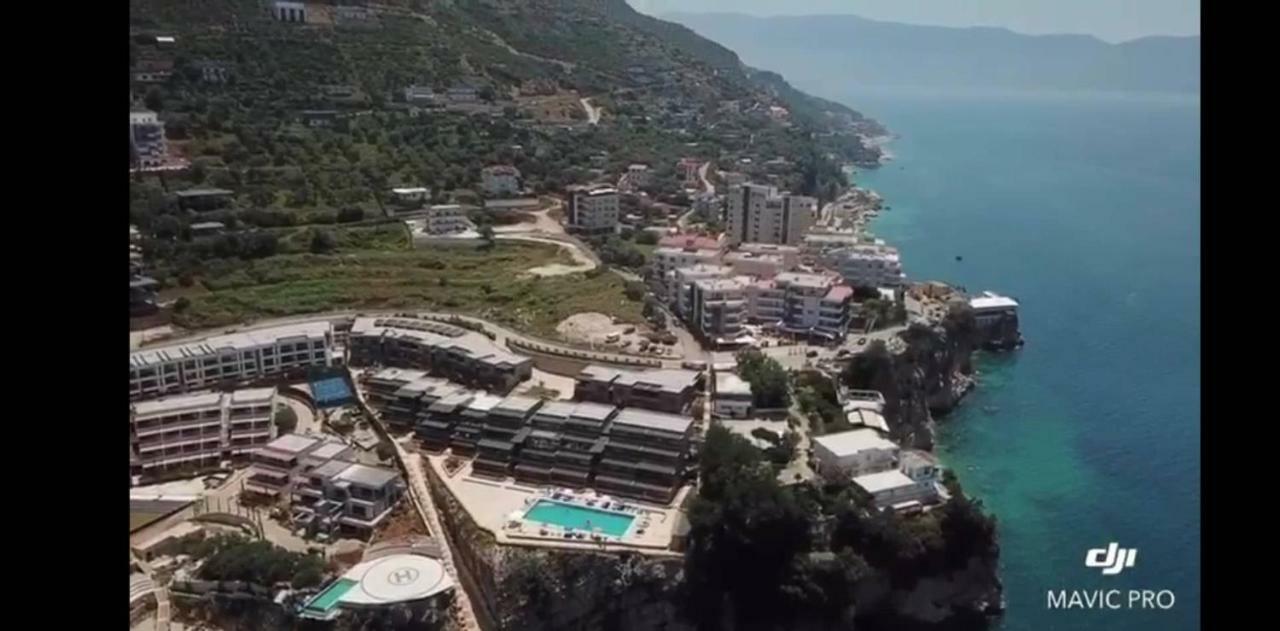 Matthews Beach House Влёра Экстерьер фото